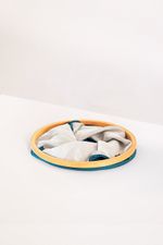 Cesta de tela y bambú