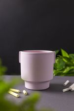 Jarrón esmerilado de color lila